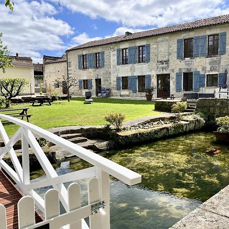 Petit Moulin De Veillard Villa Bourg-Charente Екстериор снимка